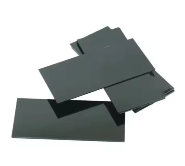 Verre noir pour masque de soudeur